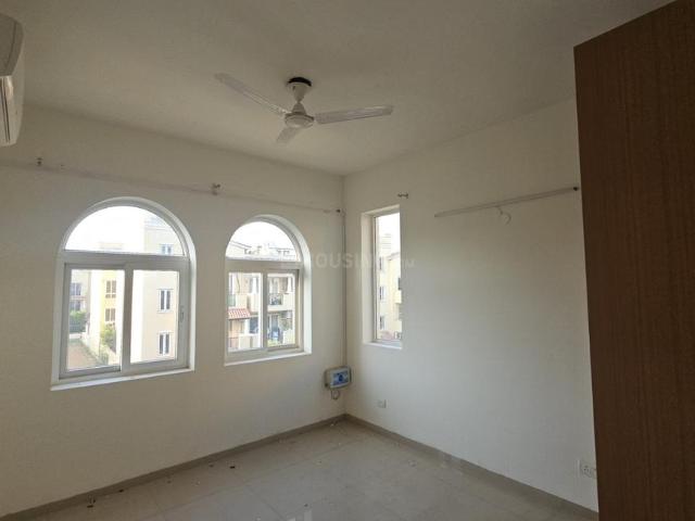 Flat for rent in Hariana