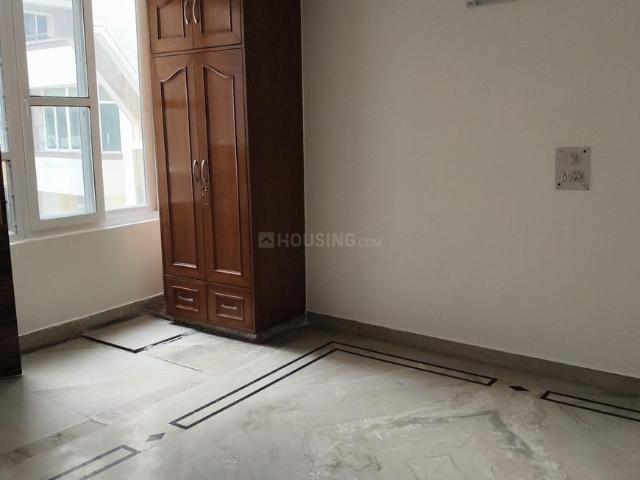 Flat for rent in South West Delhi, Deri