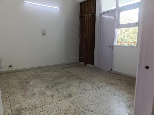 Flat for rent in South West Delhi, Deri