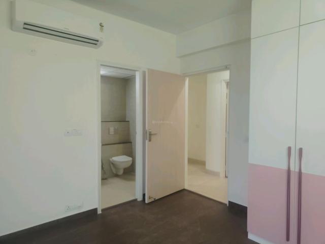 Flat for rent in Hariana