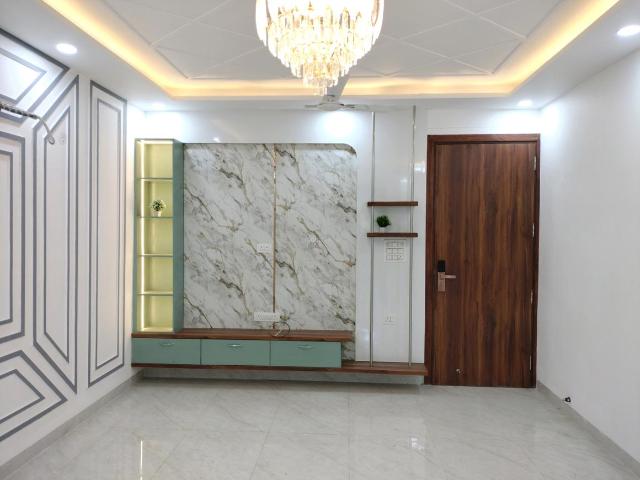 Flat for sale in South West Delhi, Deri