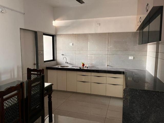Flat for rent in Vadodara