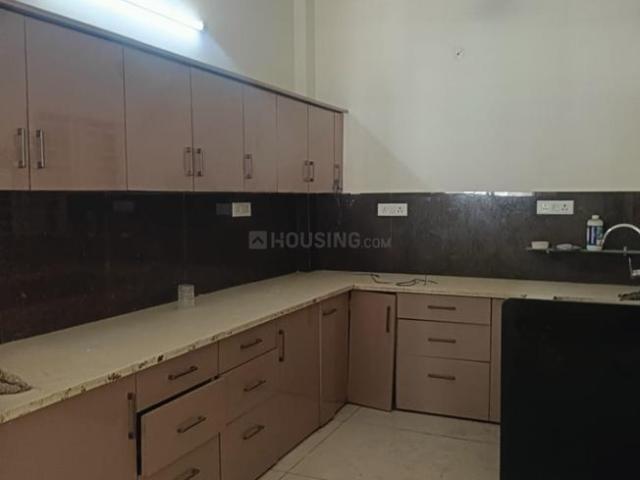 Flat for rent in Madya