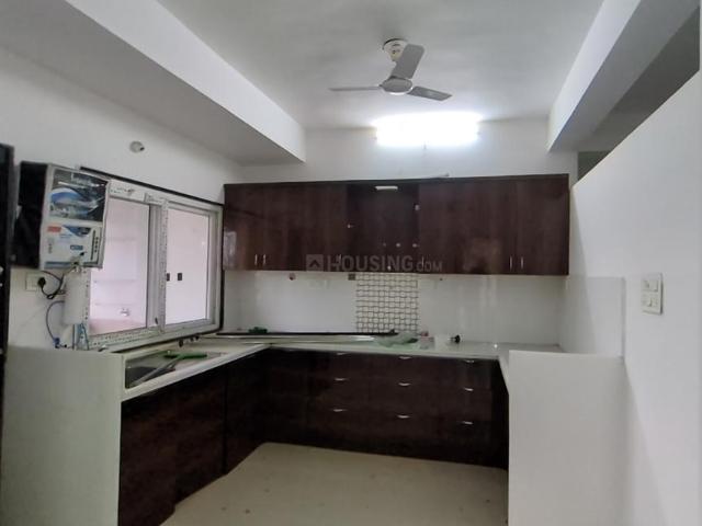 Flat for rent in Madya