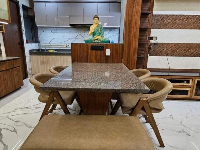 Flat for rent in Sarkhej, Gujarat