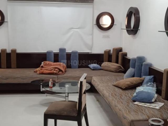 Flat for rent in Madya