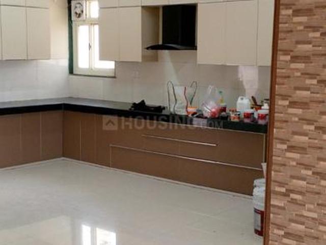 Flat for rent in Madya