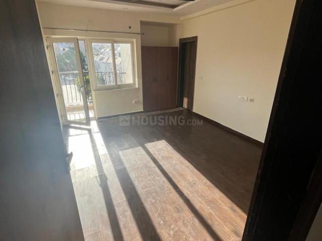 Flat for sale in Madya