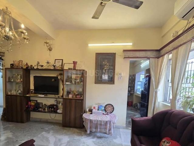 Flat for sale in Tollygunge, Kolkata