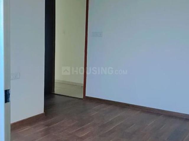 Flat for rent in Madya