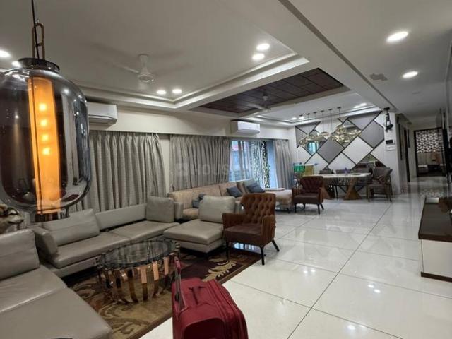 Flat for rent in Tilakwada, Gujarat