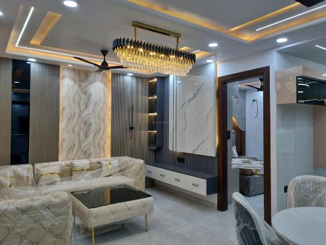 Flat for sale in West Delhi, Deri