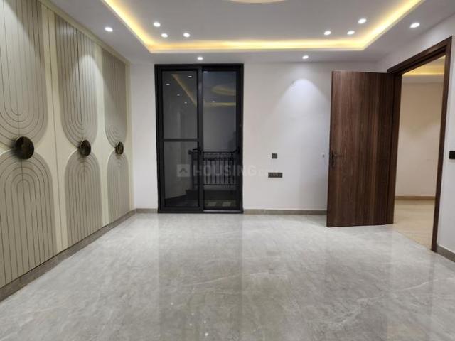 Flat for rent in Deri
