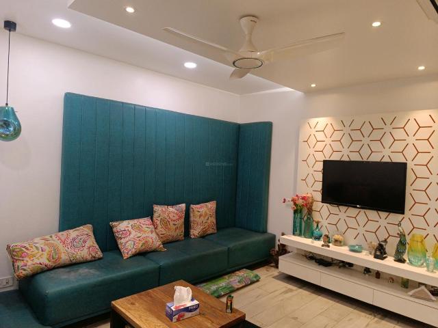 Flat for rent in South Delhi, Deri