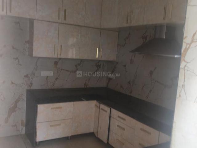 Flat for rent in Deri