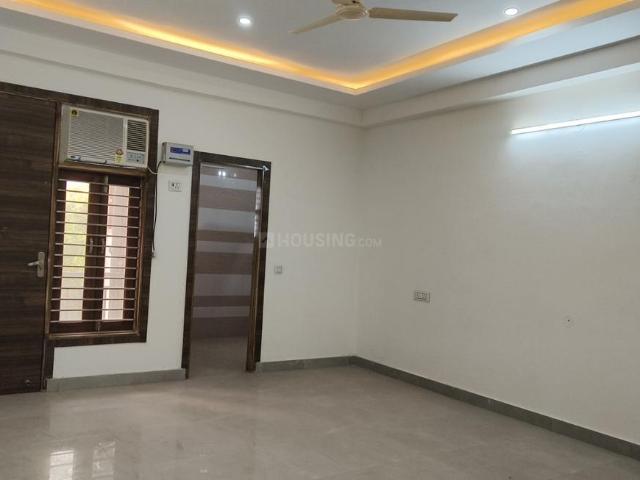 Flat for rent in Deri