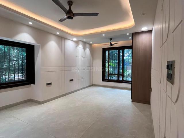 Flat for rent in Deri