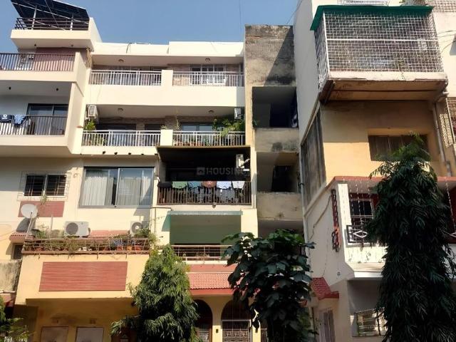 Flat for rent in Deri