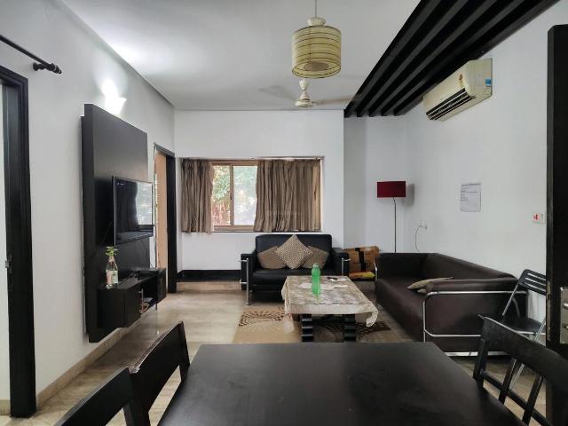 Flat for rent in South Delhi, Deri