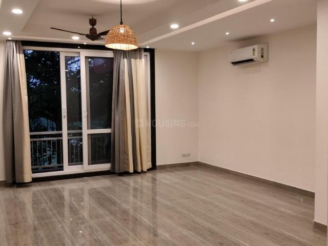 Flat for rent in Deri