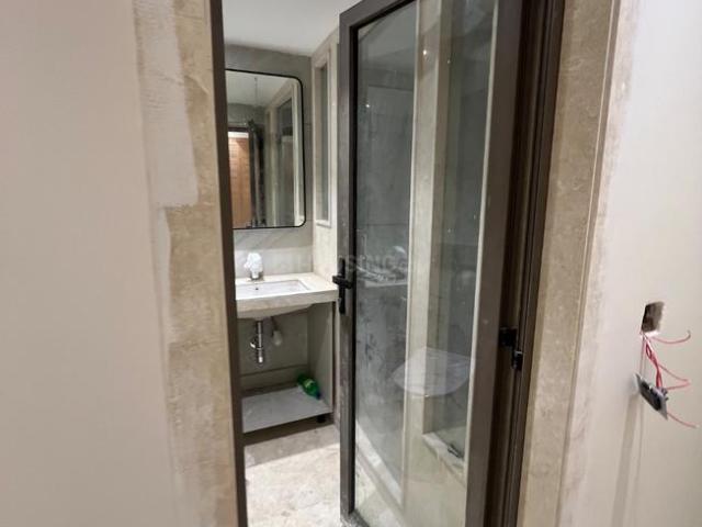 Flat for sale in South Delhi, Deri