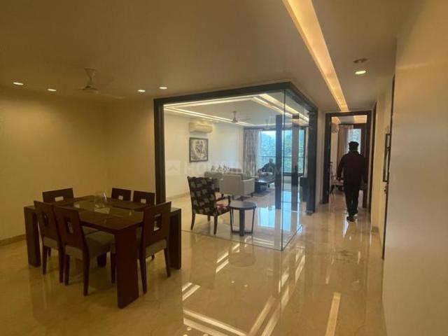 Flat for rent in Deri