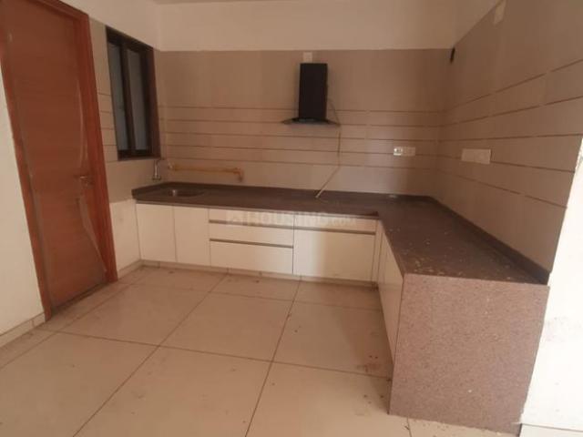 Flat for rent in Vastrapur - Ahmedabad, Gujarat