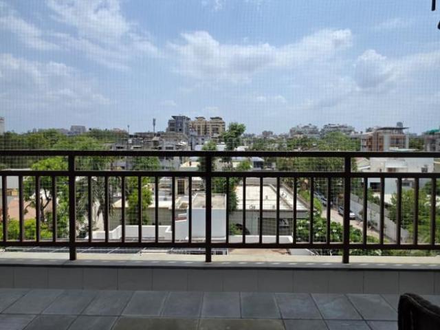 Flat for rent in Vastrapur - Ahmedabad, Gujarat