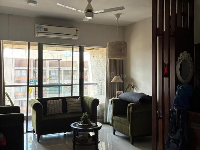Flat for sale in Vastrapur - Ahmedabad, Gujarat