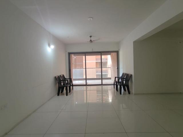 Flat for sale in Vastrapur - Ahmedabad, Gujarat