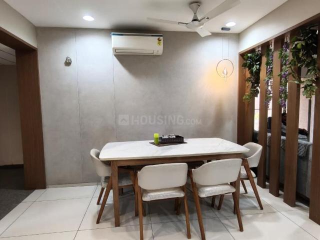 Flat for sale in Vastrapur, Ahmedabad