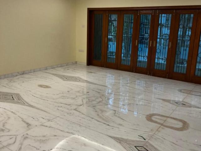 Flat for sale in Mumbai