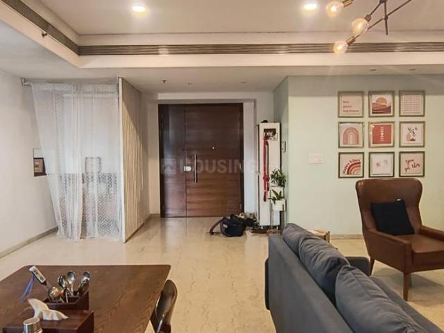 Flat for rent in Parel, Mumbai City District