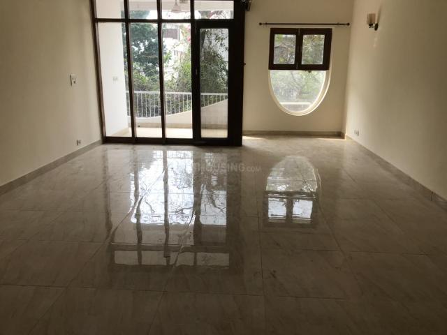 Flat for rent in Deri