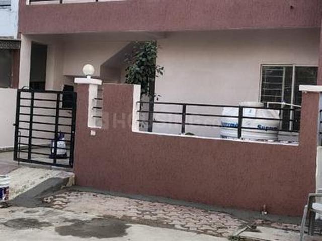 Duplex for rent in Madya