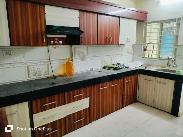 Duplex for rent in Madya