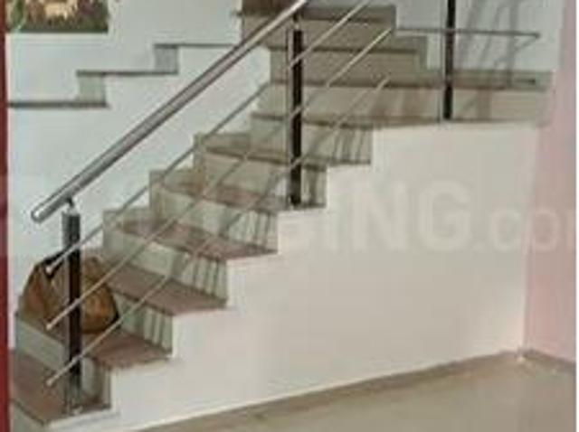 Duplex for rent in Madya