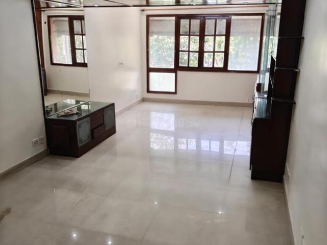 Duplex for rent in Deri