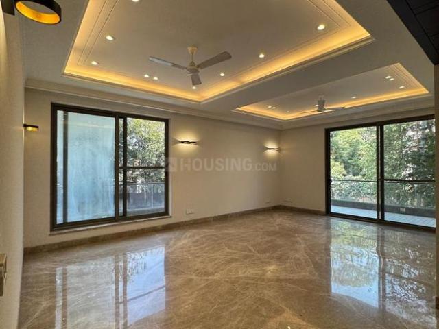 Duplex for rent in Deri