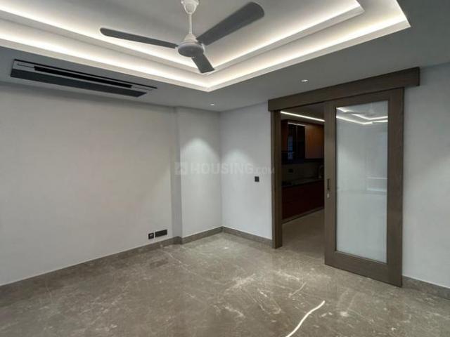 Duplex for rent in Deri