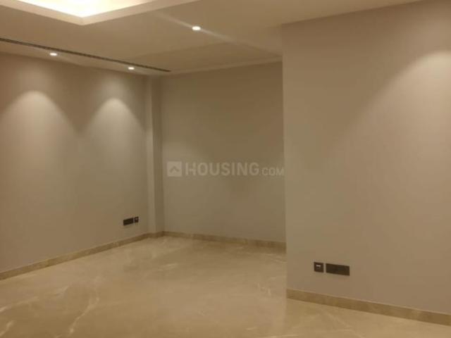 Duplex for rent in Deri