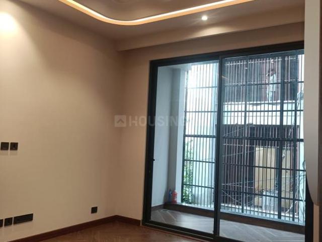 Duplex for sale in Deri