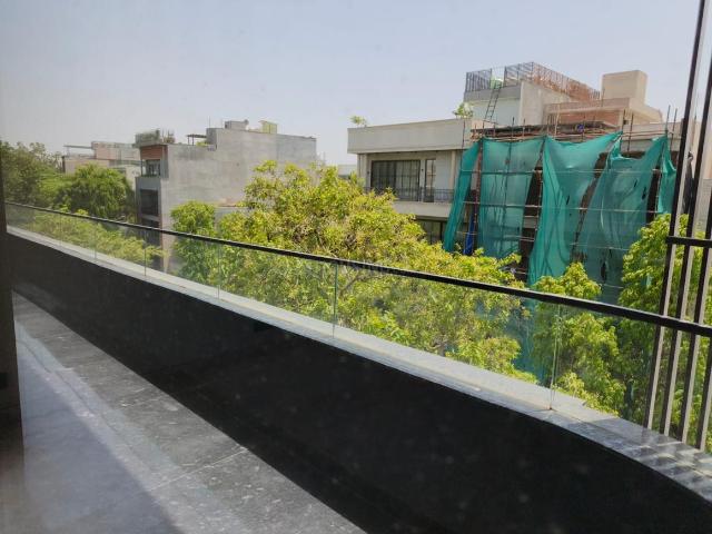Duplex for sale in Deri