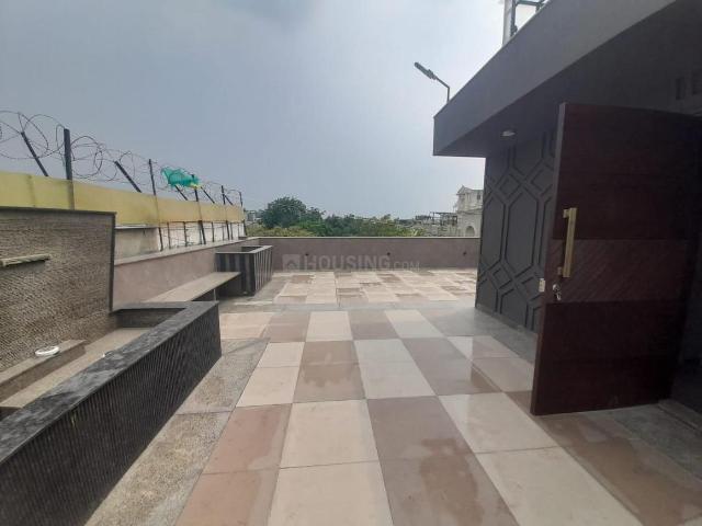 Duplex for sale in Deri