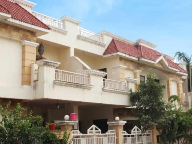 Duplex for rent in Madya