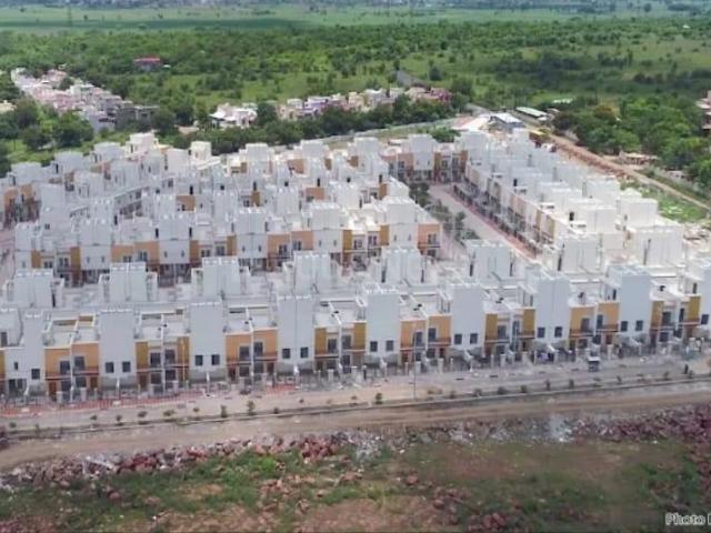 Duplex for sale in Madya