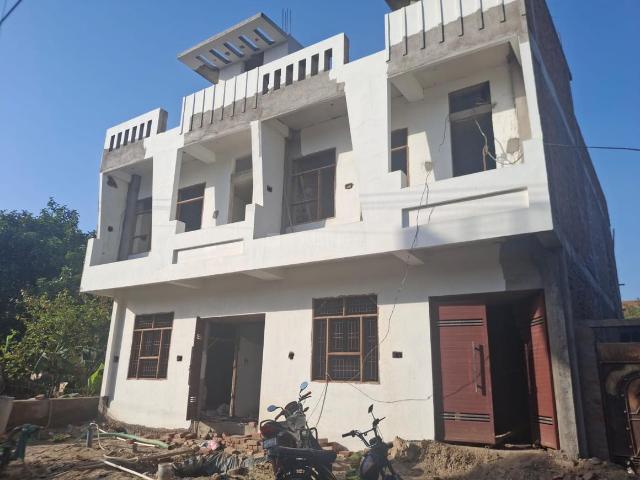 Duplex for sale in Kanpur, Arunachal Pradesh