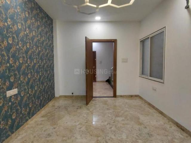 Duplex for rent in Madya