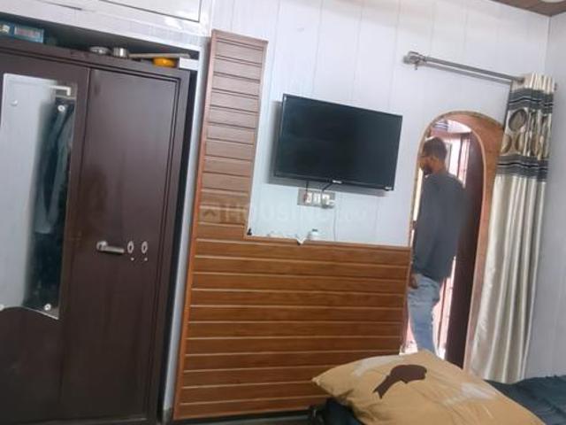 Duplex for sale in West Delhi, Deri
