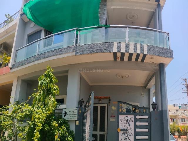 Duplex for sale in Madya
